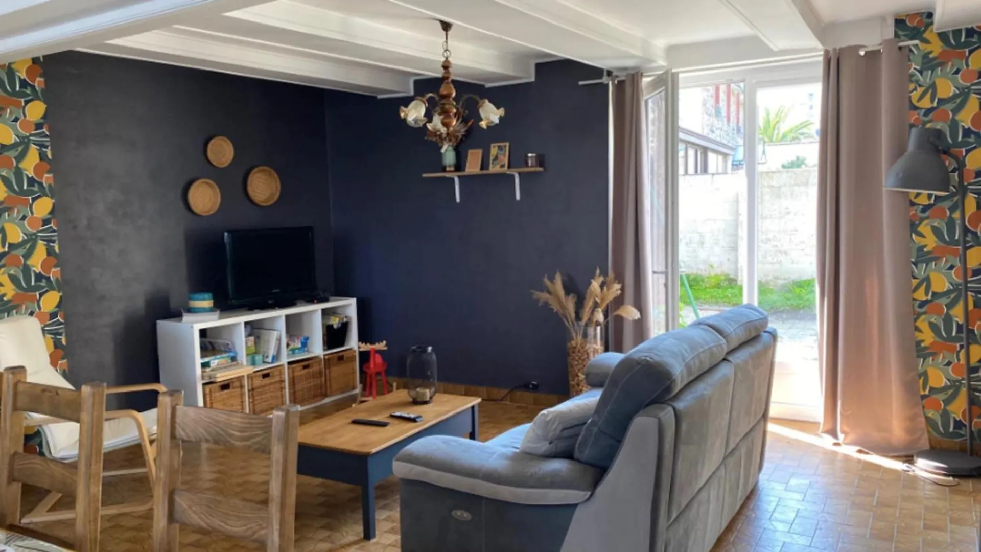 Peaceful House With Private Outdoor Space Le Vivier-sur-Mer Frankrike